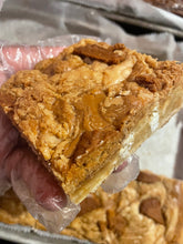 Load image into Gallery viewer, Biscoff Blondies (12)