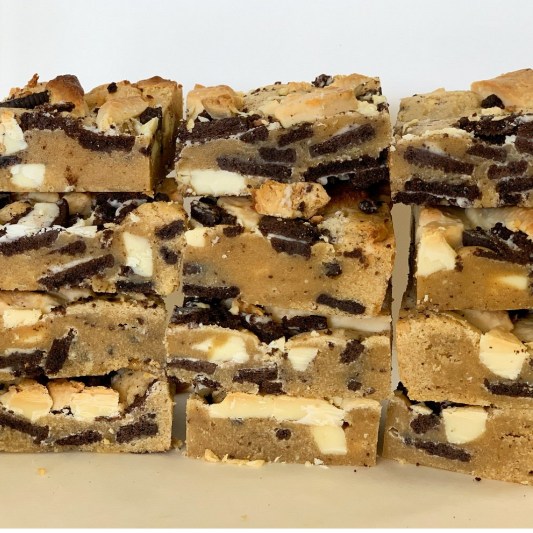 Oreo Chocolate Blondies